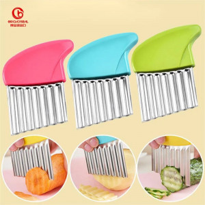 Нож волнистый 10*7,5 см.1 шт.