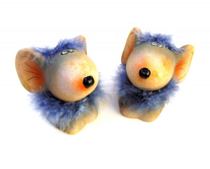 Фигурка керамическая Модная мышь 10 см.1 шт.