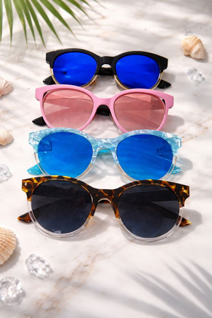 Очки солнцезащитные