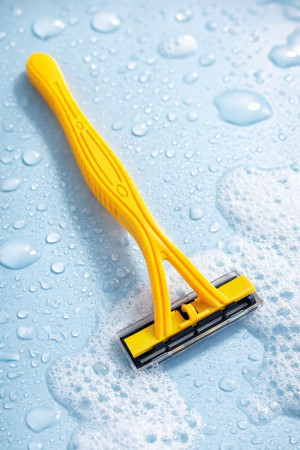 Станок DORCO 2 лезвии 1 шт.