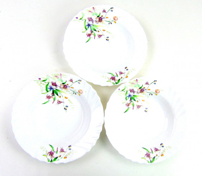 Тарелка 23 см.