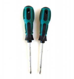 Отвертка крестообразная 19 см.2 сорт 1 шт.