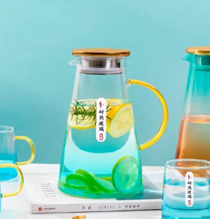 Кувшин стеклянный голубой с золотой крышкой  1,75 мл.1 шт./40 шт.коробка/