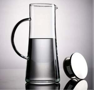 Кувшин стеклянный с металлической крышкой 1,5 литра 1 шт./ 40 шт.коробка/