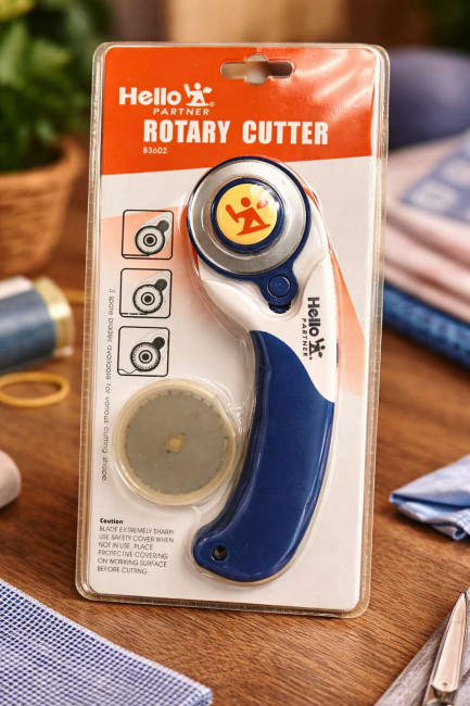 Нож ротационный для резки тканей,бумаги и других материалов 14,5 см.1 шт.