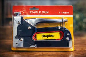 Степлер строительный мебельный 4-14 мм.