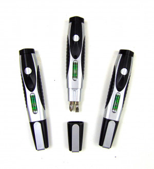 Набор отверток+уровень с дефектом 15 см.