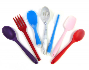 Кухонные инструменты силиконовые 2 сорт в ассортименте 23-28 см.1 шт.