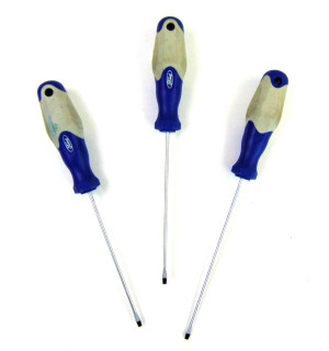 Отвертка шлицевая 23-25 см.1 шт.