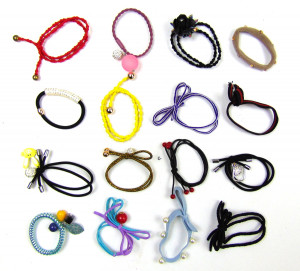 Резинка для волос в ассортименте 1 шт.