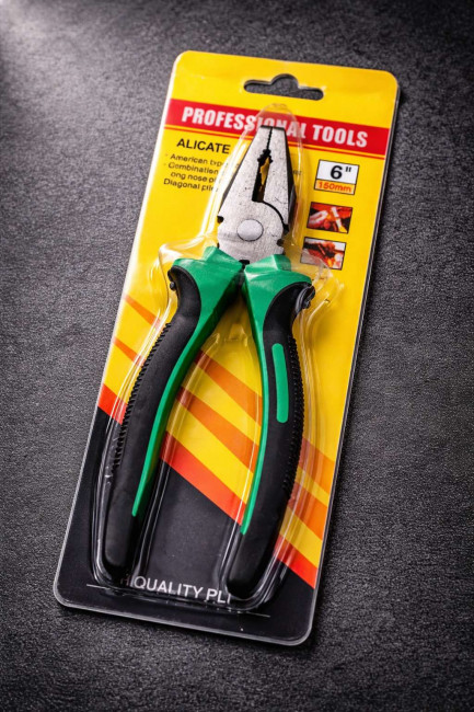 Плоскогубцы 15,5 см.1 шт.