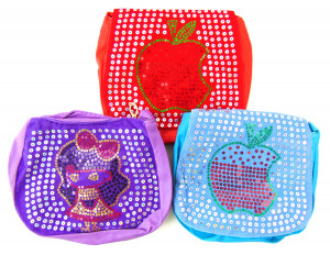 Сумочка детская на длинном ремешке 18*20 см.1 шт.