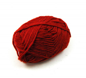 Пряжа коричневая 25 гр.