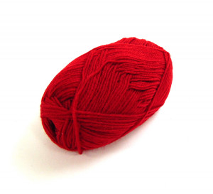Пряжа красная 40 гр.