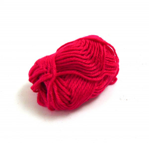 Пряжа малиновая 12 гр.