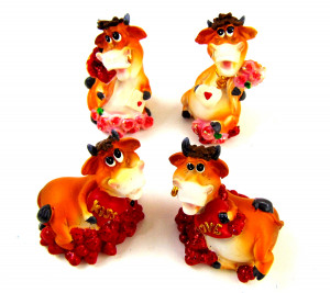 Символ 2021 года керамика 8 см.