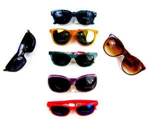 Очки солнцезащитные в ассортименте