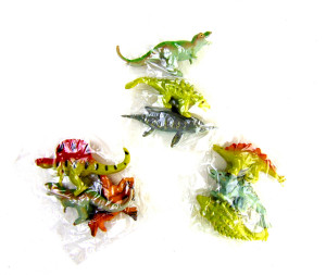 Набор резиновых динозавров 11 см.3 шт.