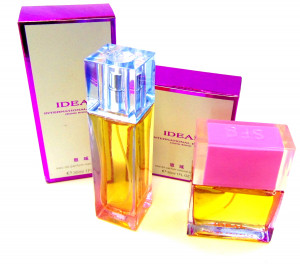 Парфюм женский  IDEAL  30 мл.
