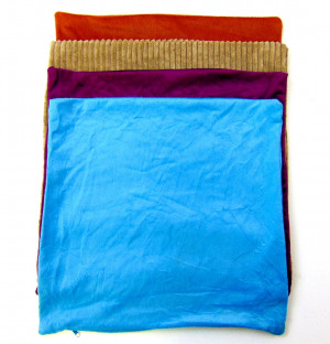 Наволочка на замочке 40*40 см.1 шт.