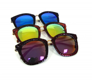 Очки солнцезащитные с металлическими дужками 1 шт.