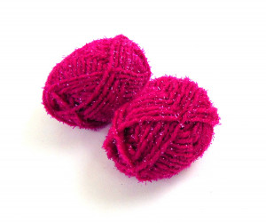 Пряжа с люрексом малиновая 12 гр.