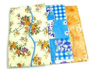 Скатерть 100%  PEVA  водонепроницаемая, маслостойкая  150*150,152*152,152*220,180*180 см.1 шт.