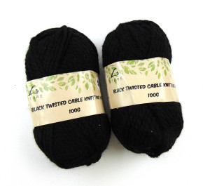 Пряжа черная 100 гр.