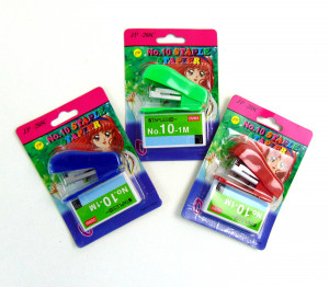 Степлер мини+скобы 5 см.