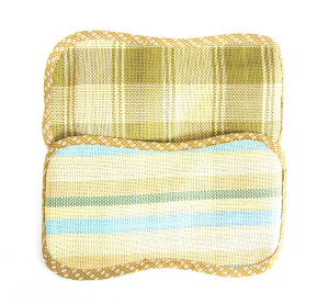 Подушка с натуральным наполнителем 17*32 см.1 шт.